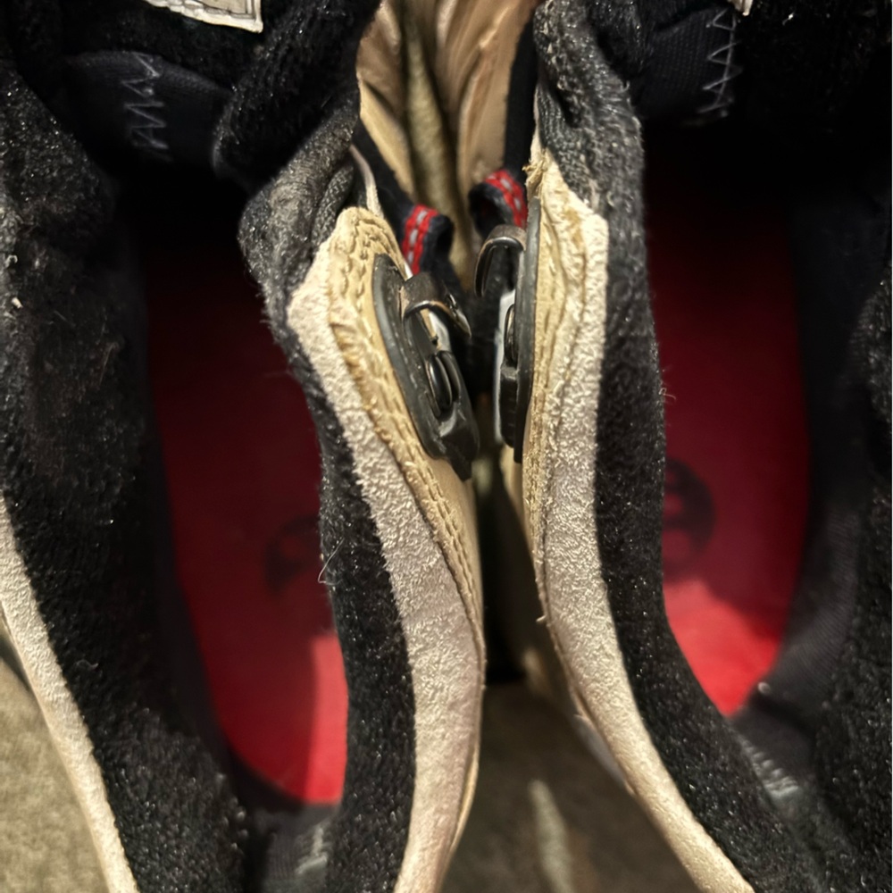 Merrell hiking boot - Picture 5 of 8
